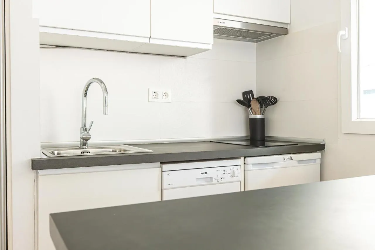 Apartamento Holidays, Tripp, 1 Dormitorio, 4 Personas, Terraza Sierra Nevada