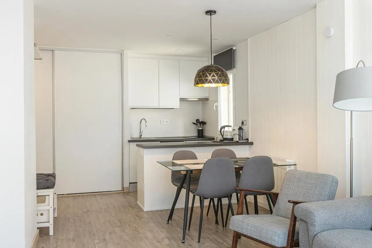 Apartment Holidays, Tripp, 1 Dormitorio, 4 Personas, Terraza Sierra Nevada